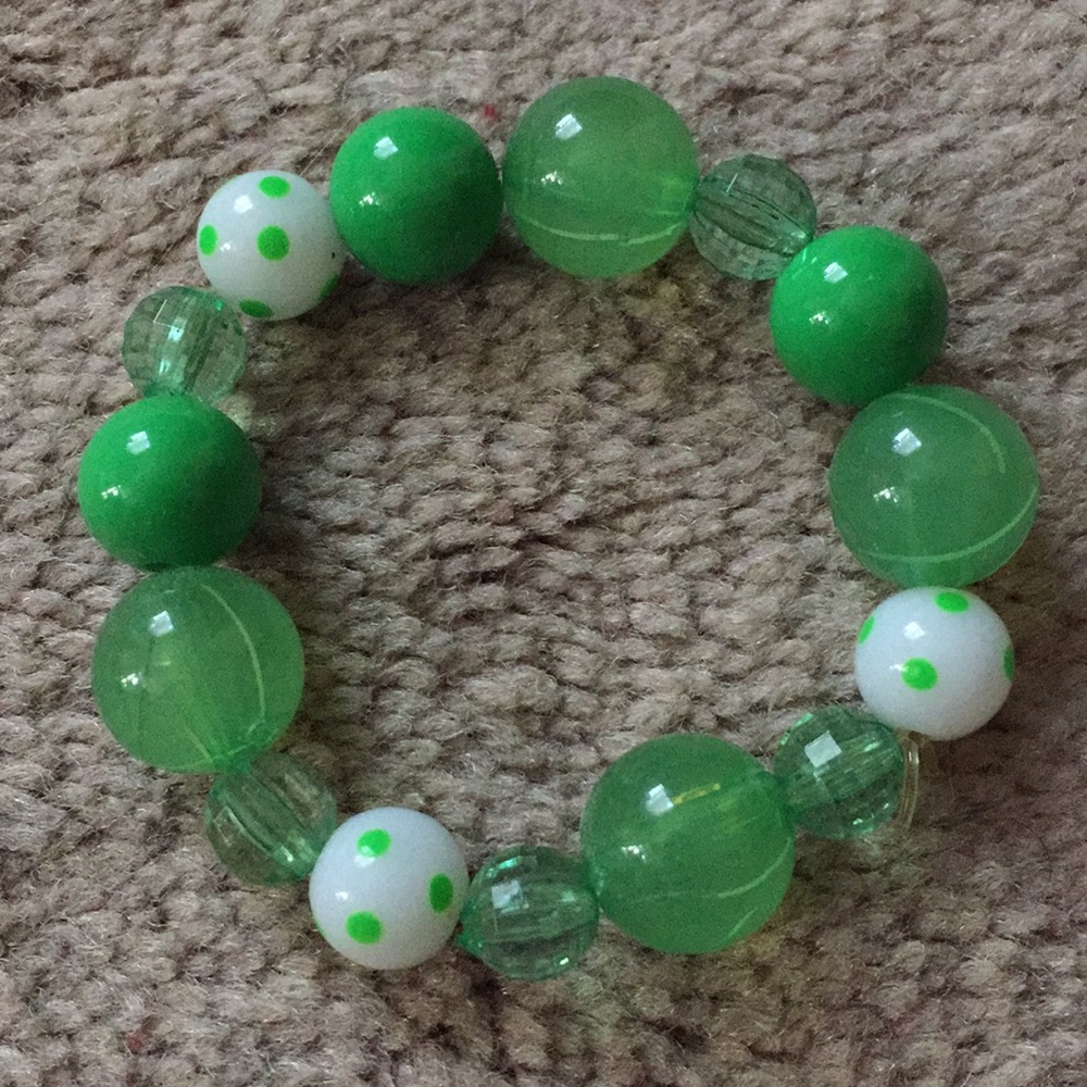 Green bracelet